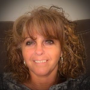 Meet your Posher, Stella